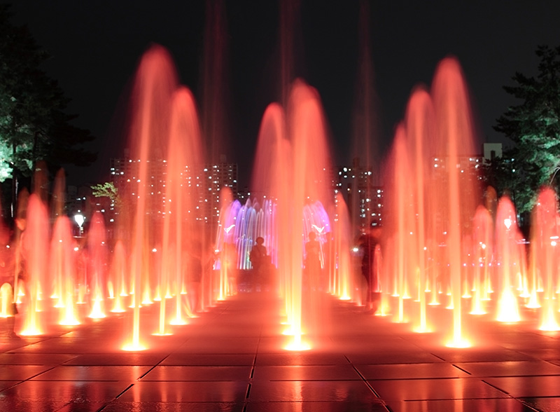 SEA 250 Crown 9 диодов, 30⁰, 17 Вт, 12/24V.DC RGB SEA 250 Crown 9 диодов, 30⁰, 17 Вт, 12/24V.DC RGB