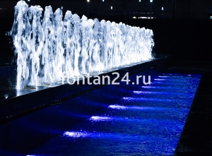 SEA 250 Crown 9 диодов, 10⁰, 17 Вт, 12/24V.DC RGB